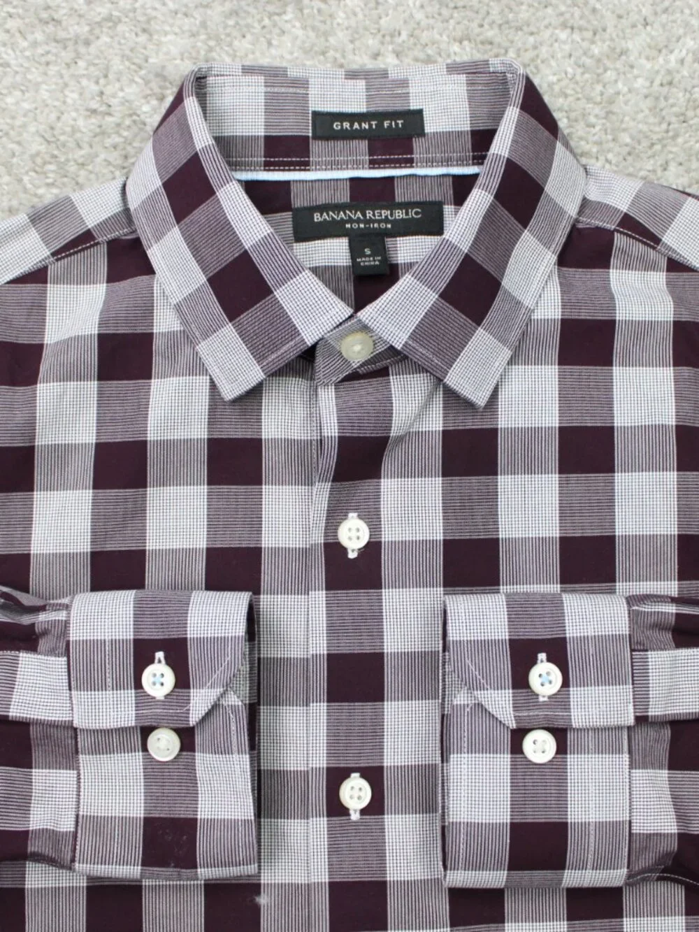 Banana Republic Shirt Mens Small Purple Grant Fit Non-Iron Cotton Long Sleeve